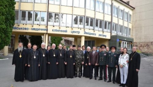 Владики Синоду УГКЦ провідали у Львові поранених військових із зони АТО.(ФОТО)